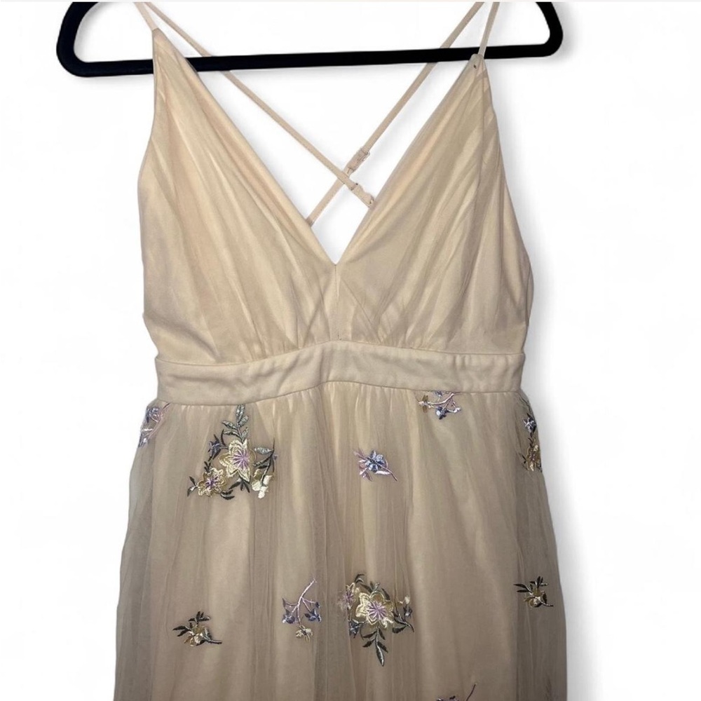Lulus Cream Floral Embroidered Maxi Dress – Size M, Elegant Formal Gown - Picture 4 of 8